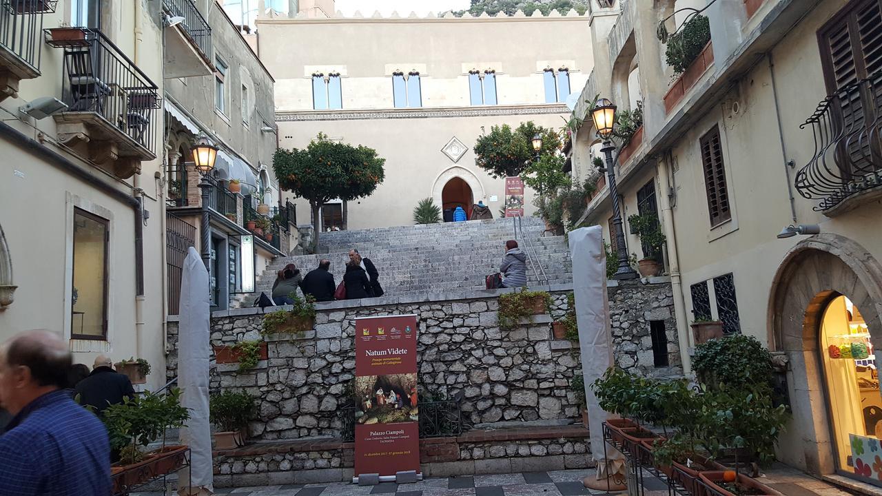 Bed and Breakfast Glogner House Taormina Esterno foto